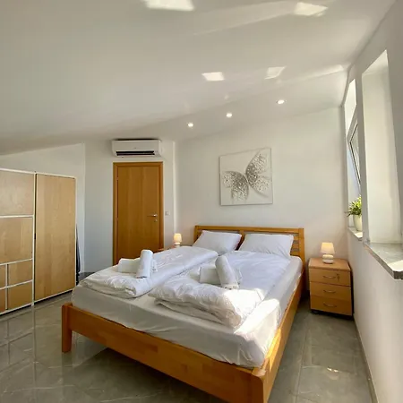 Appartamento Panorama Adria Kostrena